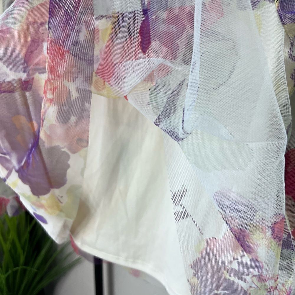 (NWT) Mimi Chica ruffled sheer cropped blouse ivory floral size medium - Picture 12 of 16